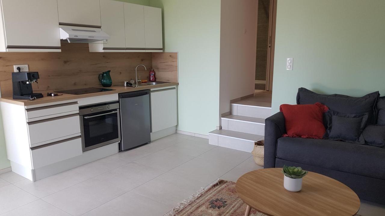 Studio Au Pied De La Montagne Et Vue Imprenable Saint-Alban  外观 照片